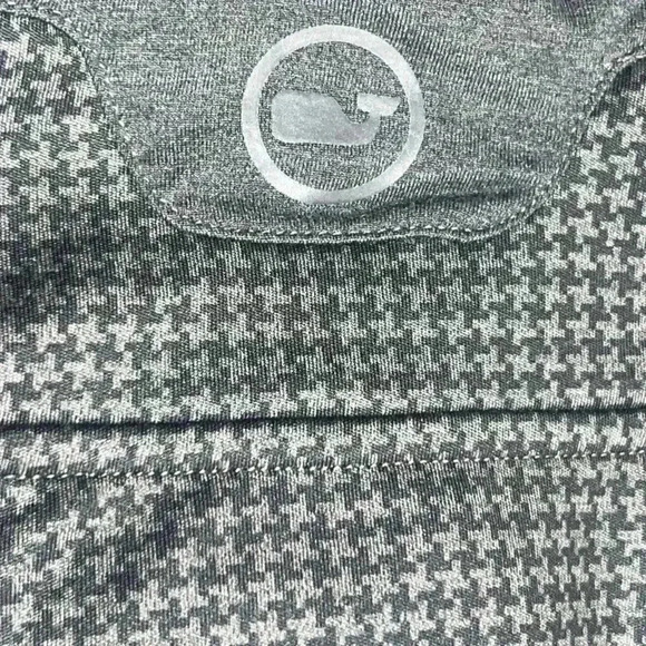 NWOT Vineyard Vines Performance 1/4 zip pullover men’s size medium - Picture 6 of 6